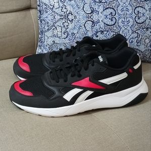 Reebok Royal Dashonic sneakers black red white NWOT